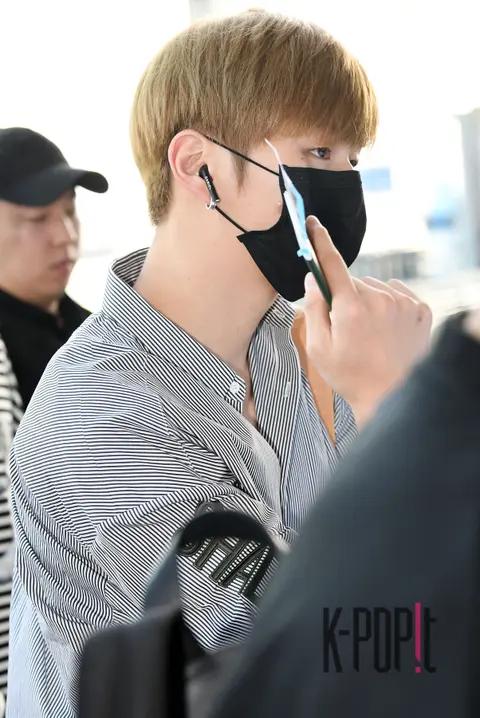 Wanna One, Kang Daniel 6 — Airport