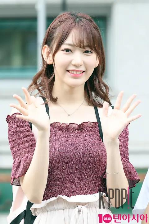Miyawaki Sakura — Produce 48 Arrival