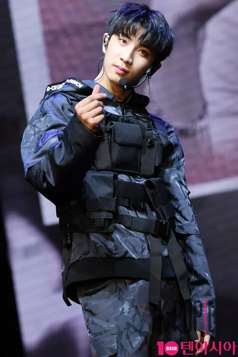D-Crunch, Min-hyuk — D.Crunch Showcase