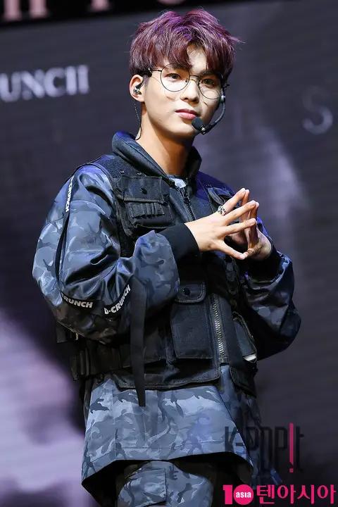 D-Crunch, Hyun-woo — D.Crunch Showcase