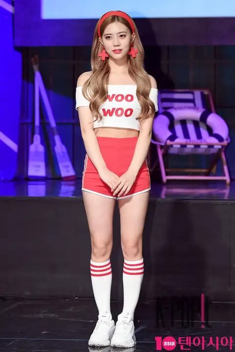 DIA, Eun-chae — DIA Showcase