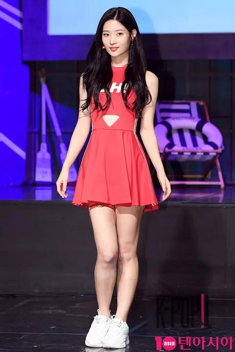 DIA, Jung Chae-yeon — DIA Showcase