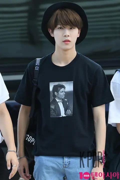 Golden Child, Kim Dong-hyun — Airport