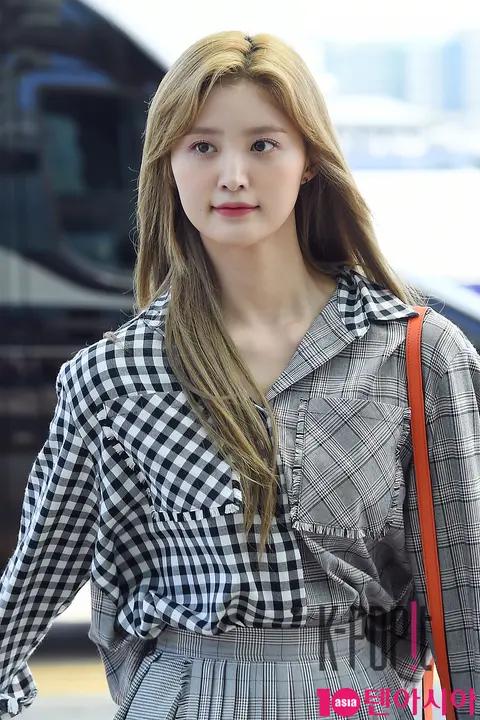 EXID, Jung-hwa — Airport