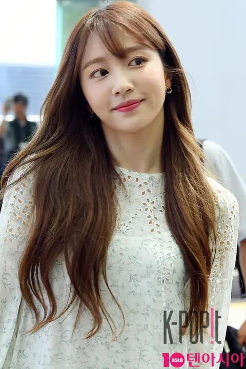EXID, Ha-ni 2 — Airport