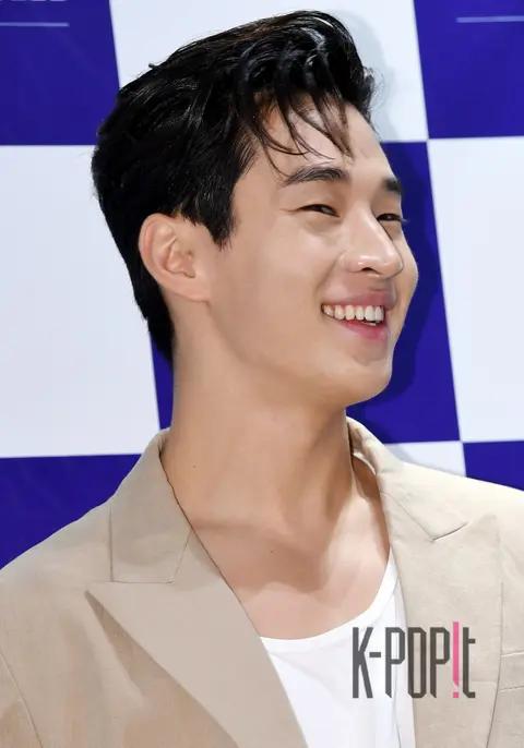 Henry (5) — Lancôme Photocall
