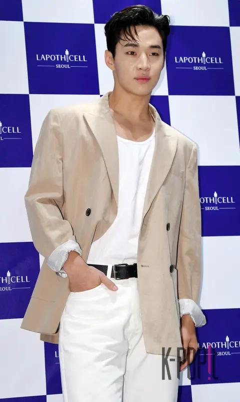 Henry (6) — Lancôme Photocall