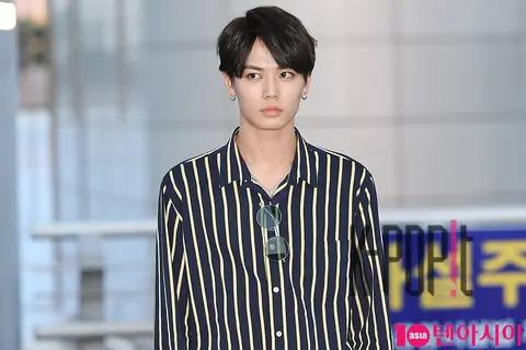 Nine Percent, Lin Yanjun — Airport