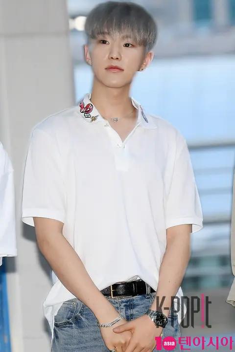 SEVENTEEN, Hoshi (SEVENTEEN) — Airport
