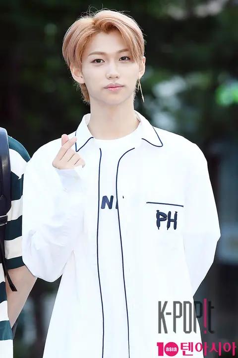 Stray Kids, Felix 1 — Music Bank Arrival