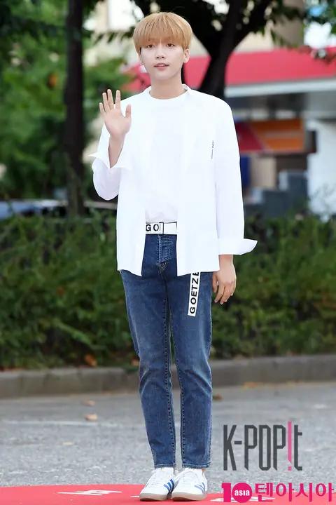 Sewoon Jung — Music Bank Arrival