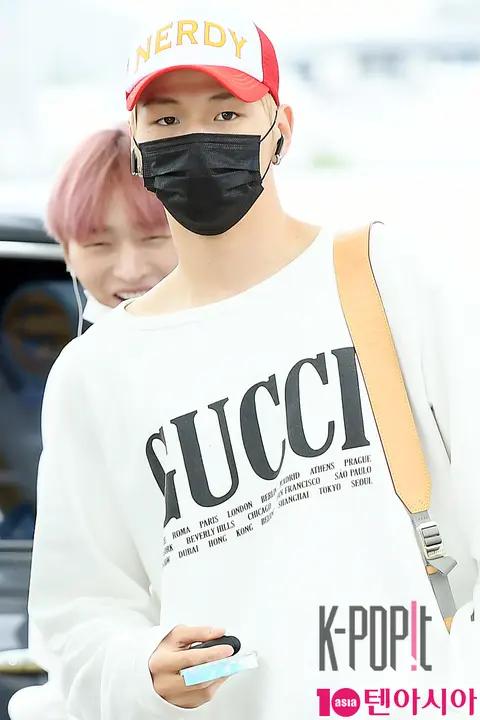 Wanna One, Kang Daniel 4 — Airport