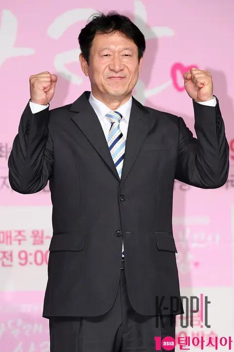 Kim Eung-soo — Cha Dal-rae's Wife's Love Production Briefing