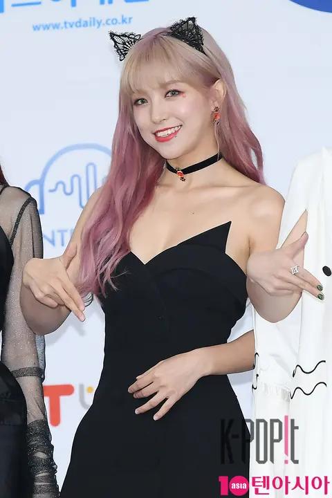Seven Senses, Rain — SoribadaAwards Blue Carpet
