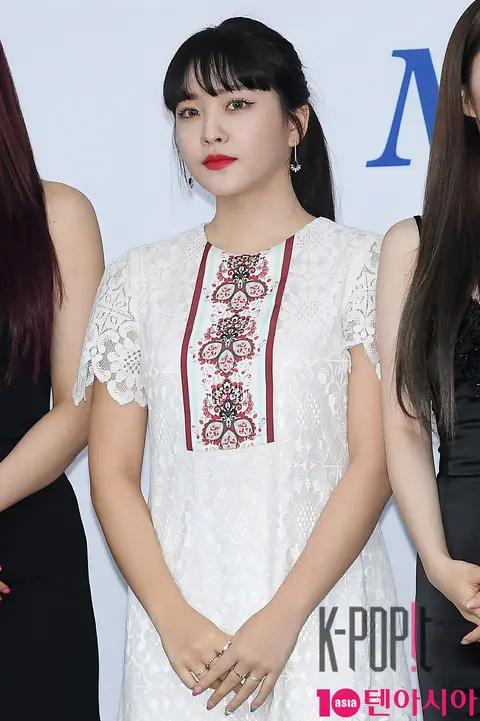 Red Velvet, Yeri — SoribadaAwards Blue Carpet