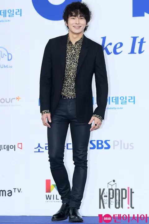 On Joo-wan — SoribadaAwards Blue Carpet