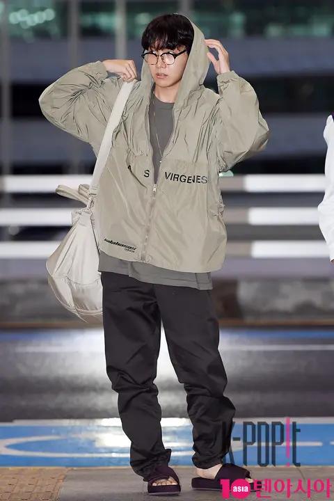 BTS, J-Hope — Airport