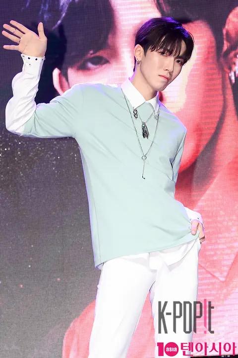 BLANC7, D.L — Blanc Seven Showcase