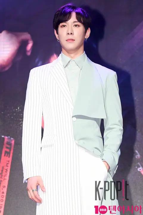 BLANC7, Jang Paul — Blanc Seven Showcase