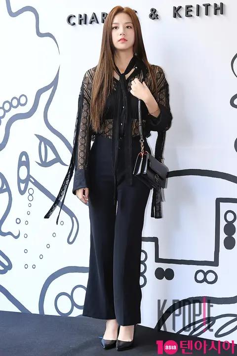 LABOUM, Solbin — Charles & Kiss Launch
