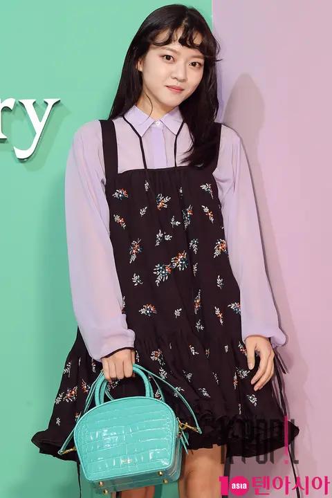 Ko Ah-sung 1 — Mulberry Launch