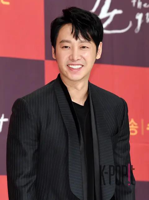 Kim Dong-wook — Hand The Guest Production Briefing