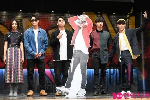 Group — Dancing High Production Briefing — 2018-09-07