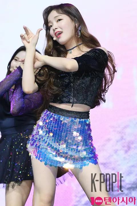 OH MY GIRL, Seung-hui — OH MY GIRL Showcase
