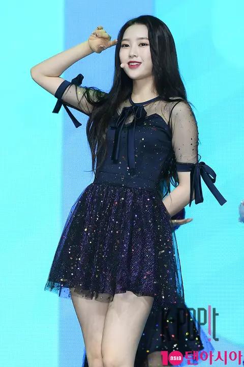 OH MY GIRL, Ji Ho 3 — OH MY GIRL Showcase