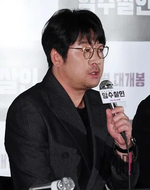 Kim Yun-seok — Intimate Strangers Press Screening