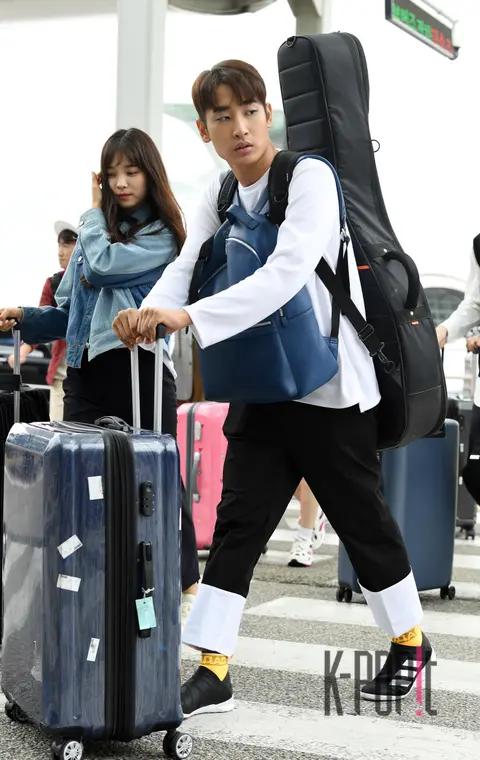 Park Jae-jung — Airport