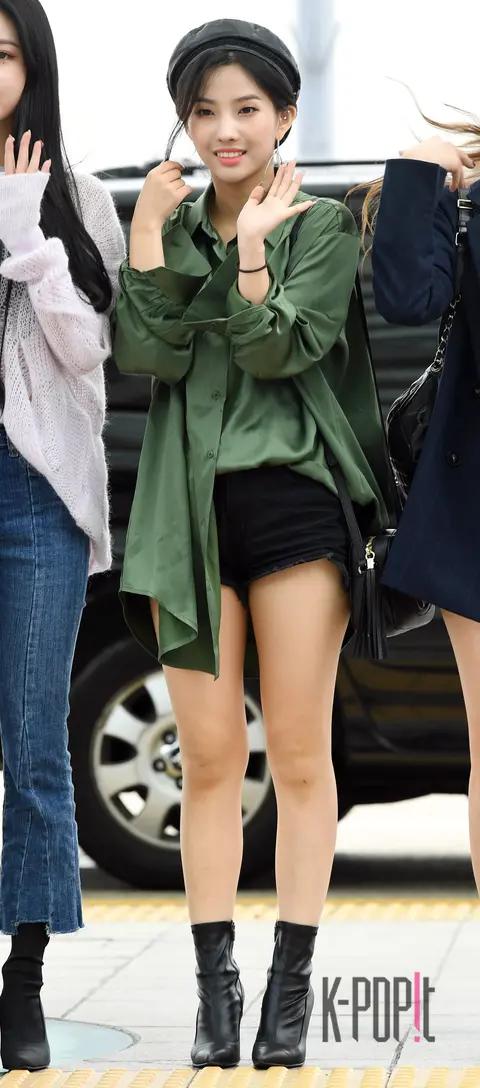 (G)I-DLE, So-yeon — Airport