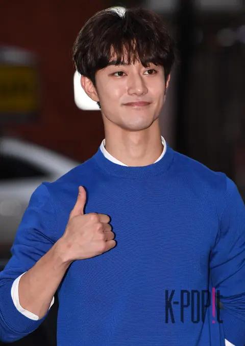 Gwak Dong-yeon — My ID is Gangnam Beauty Wrap Party