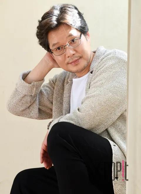 Myung Dang, Yoo Jae-myung — Interview