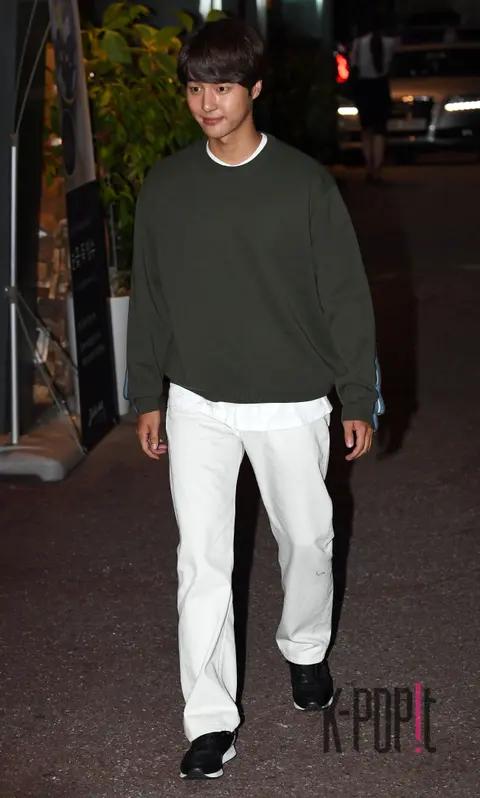 Yang Se-jong — Thirty But Seventeen Wrap Party