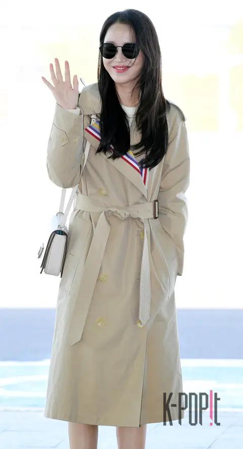 Shin Hye-sun — Airport