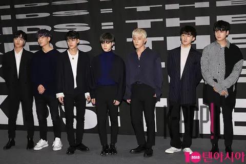 iKON — iKON Press Conference