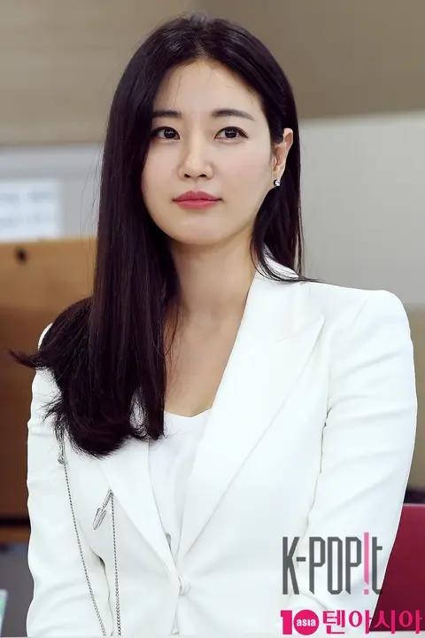 Kim Sa-rang — Green Umbrella Children's Foundation PR Ambassador Appointment Ceremony