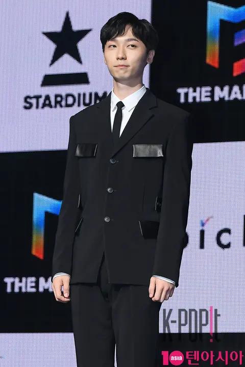 The Man Black, Jung Jin-hwan — The Man Black Showcase