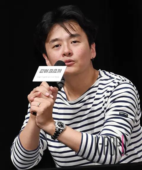 Oh Yoon-hwan — Shall We Walk Together Production Briefing — 2018-10-11