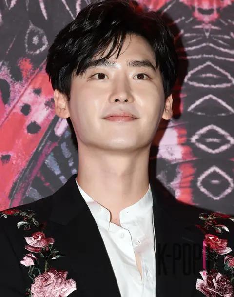 Lee Jong-suk — Alexander McQueen Launch