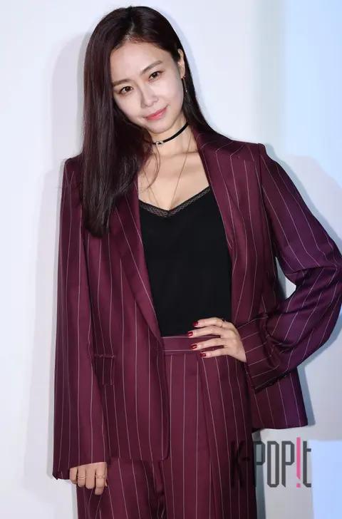 Hong Su-hyun — Jane Song Photocall
