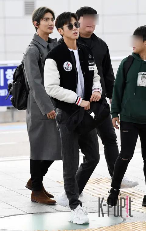 TVXQ — Airport