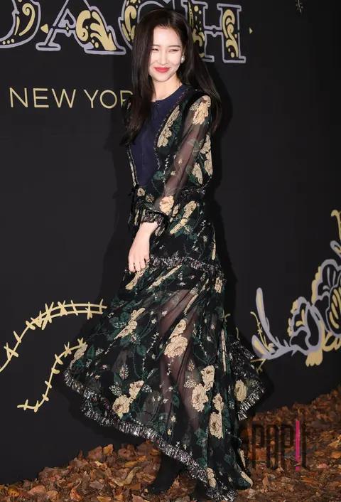 SUNMI — Coach Launch