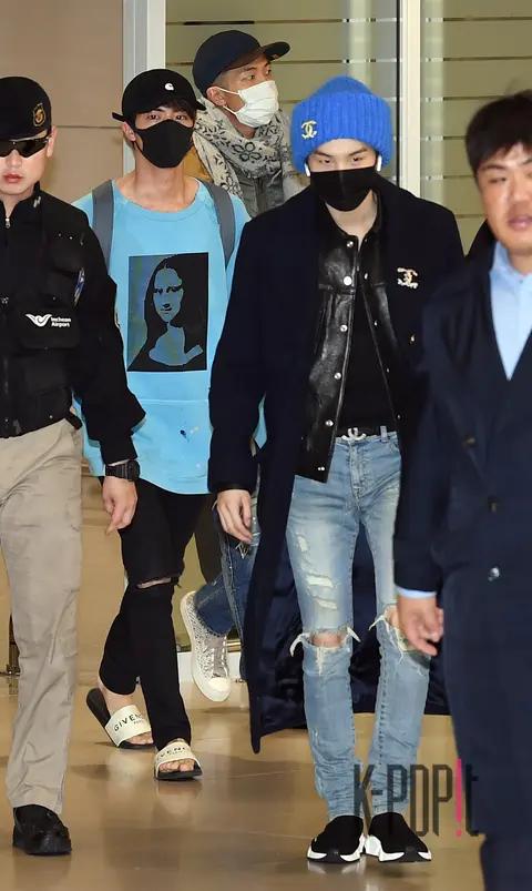 BTS, SUGA (BTS), wls — Airport