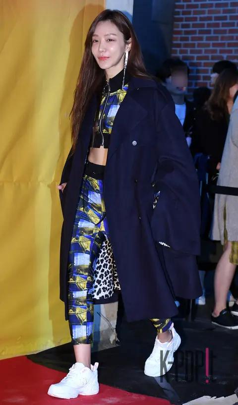 Shin So-yul — Gwak Hyunju Collection 2019 SS Off-Show