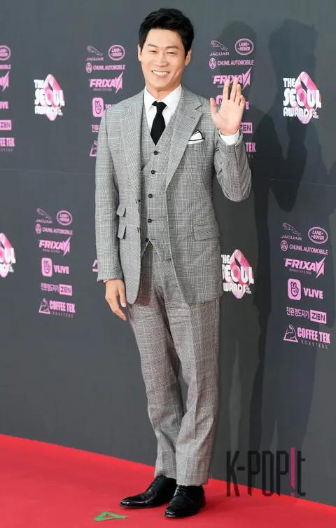 Jin Sung-gyu — 2nd The Seoul Awards Red Carpet