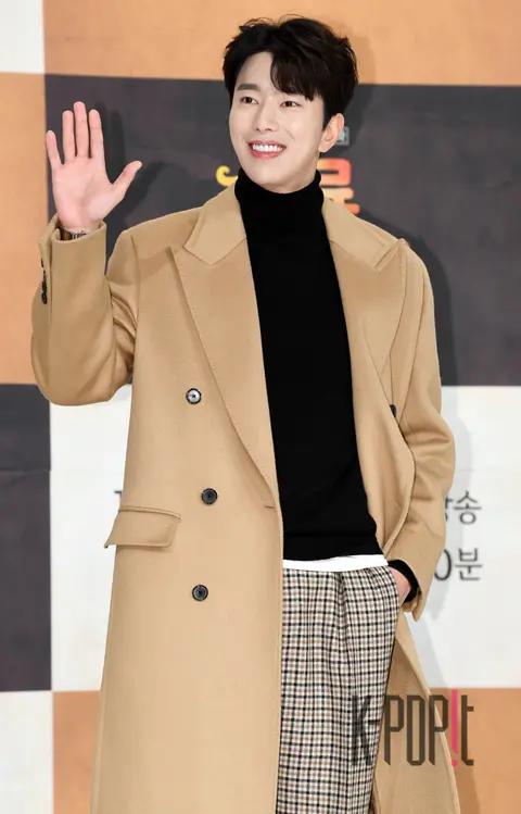 Yoon Hyun-min — Gyeryong Fairy Tale Production Briefing
