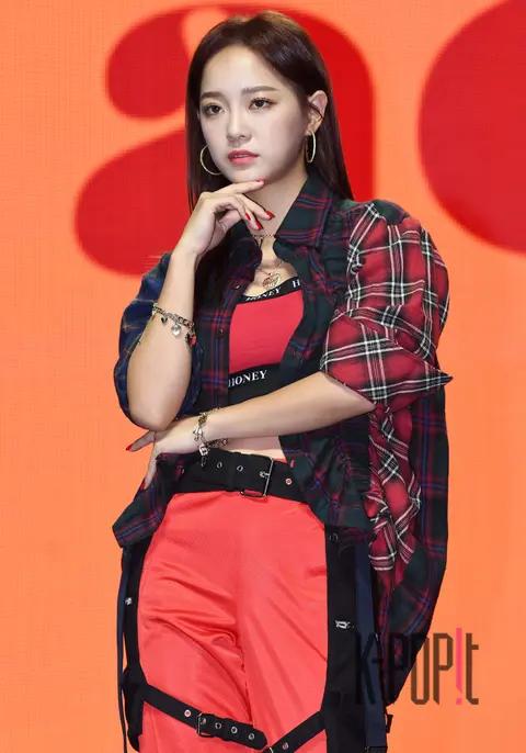 gugudan, Se-jeong 1 — gugudan Showcase