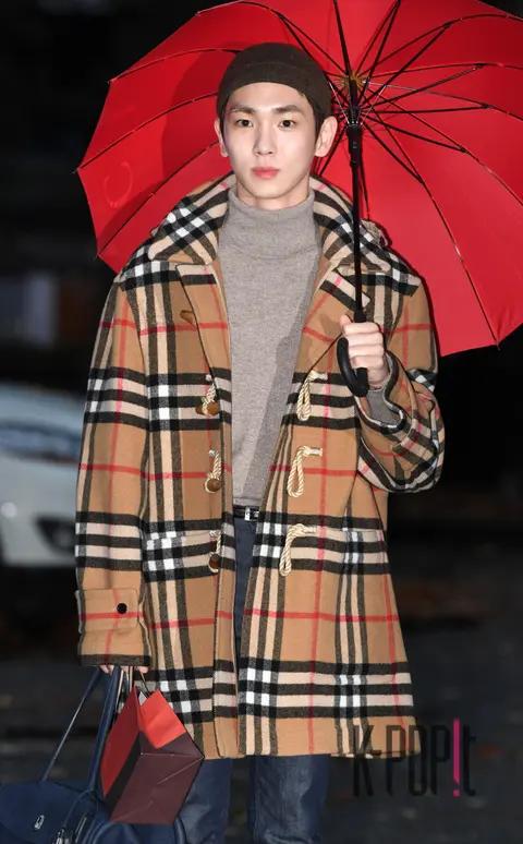 SHINee, Key — Music Bank Arrival